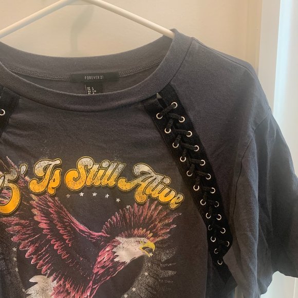 Graphic Tee - Picture 3 of 3